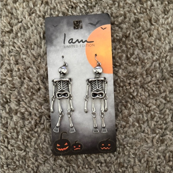 NEW Halloween Jewelry Lot-Earrings-Charm Bracelet-I Am Limited Edition Halloween - Picture 2 of 4